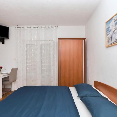 Skiljini Dvori - Studio-Apartman 1 Макарська Екстер'єр фото