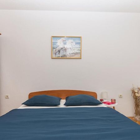Skiljini Dvori - Studio-Apartman 1 Макарська Екстер'єр фото
